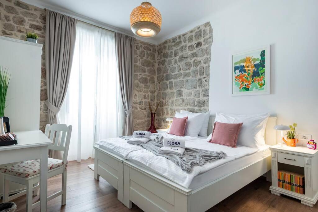 Flora-Heartbeat Old City Three Bedrooms Apartment Dubrovnik Exterior photo
